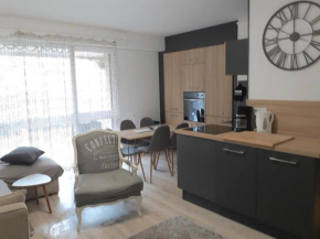 T2 LA DIGUE rdc sud terrasse 41 BD HEBERT
